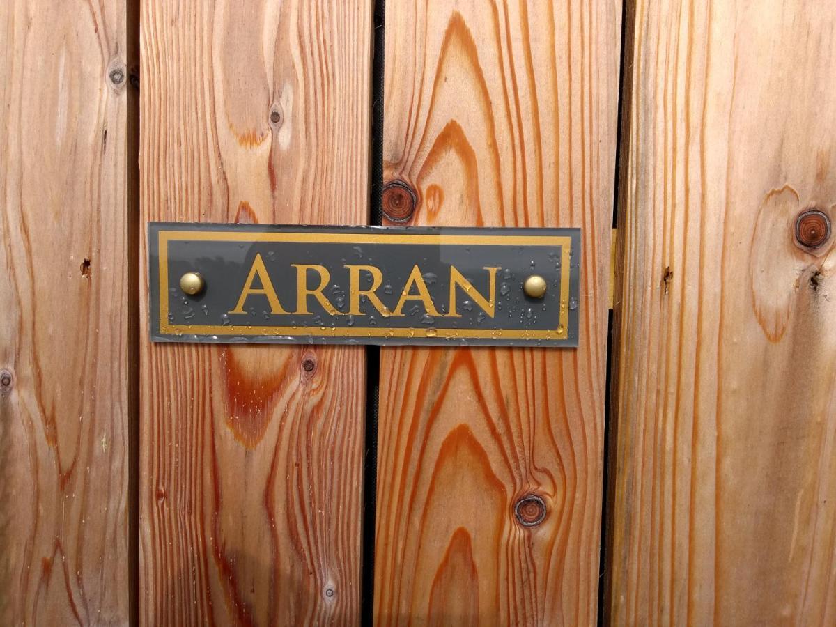 Cleeves Cabins Arran Luxury Lodge With Hot Tub Dalry  Exteriör bild